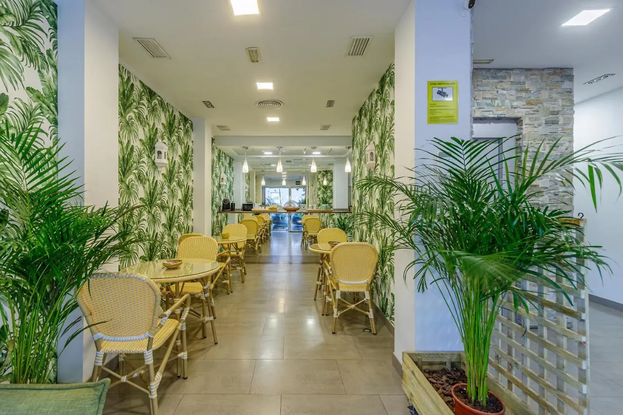 H-A Hotel Trebol Malaga 0*,